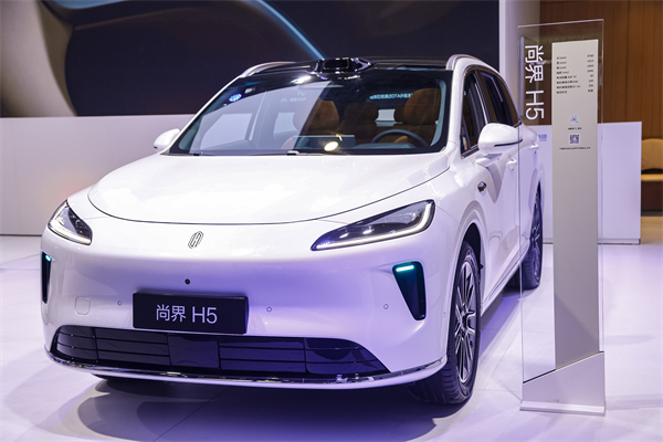 懂车更懂你 HG222体育亮相2025世界智能网联汽车大会