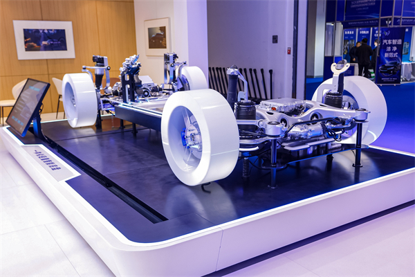 懂车更懂你 HG222体育亮相2025世界智能网联汽车大会